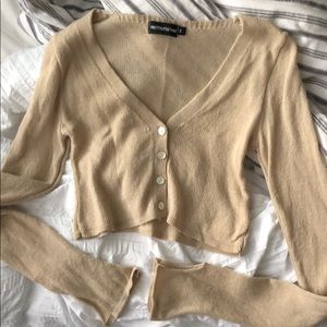 Pretty Little Thing cropped beige cardigan